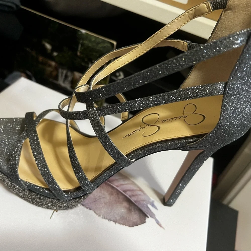 Jessica Simpson silver - Picture 3 of 3